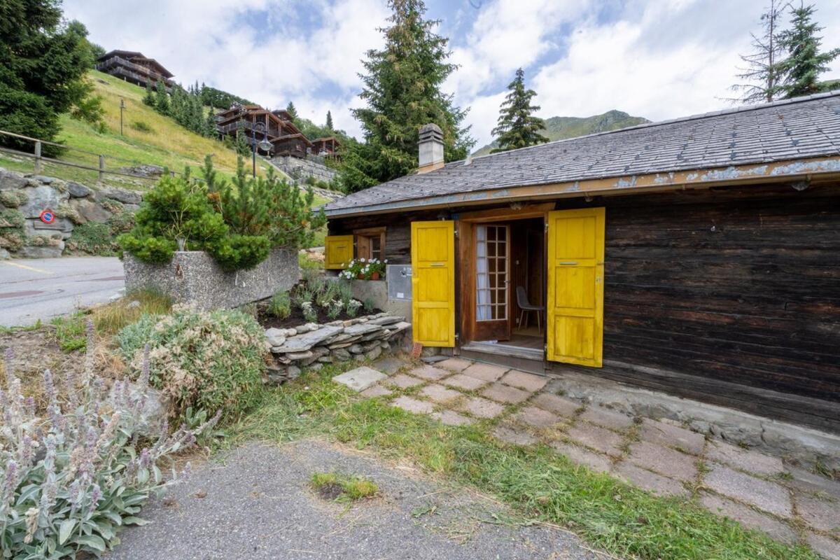 Cosy Chalet With Panoramic Views In Verbier Guest House Exterior photo